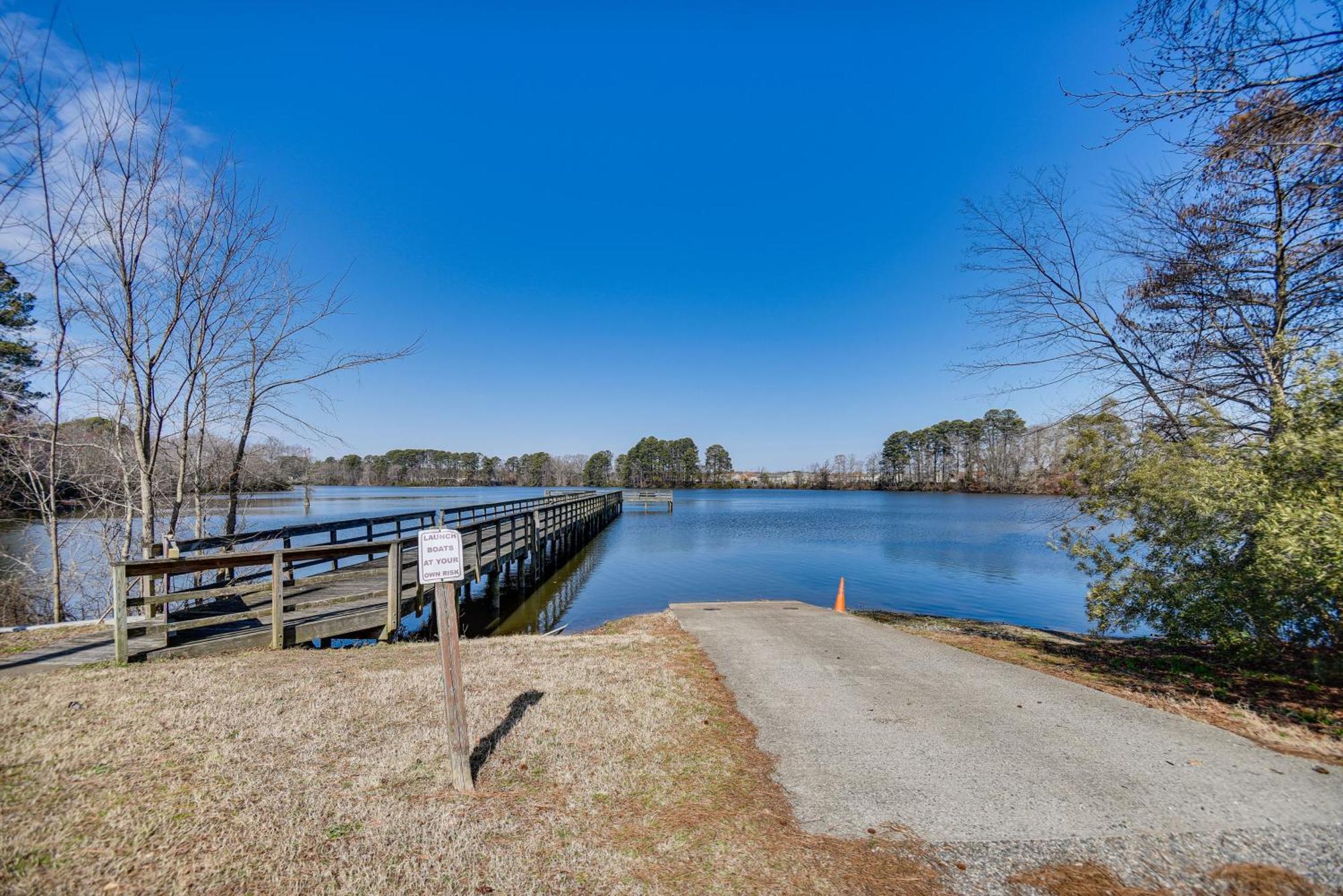 Spacious Hampton Vacation Home Near Beaches! Exterior photo